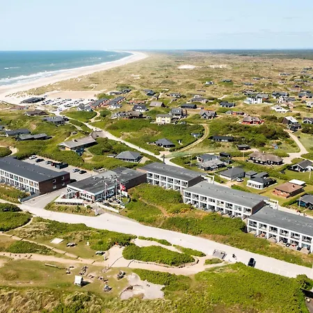 Til 4 Personer Sj3219 Daire Henne Strand